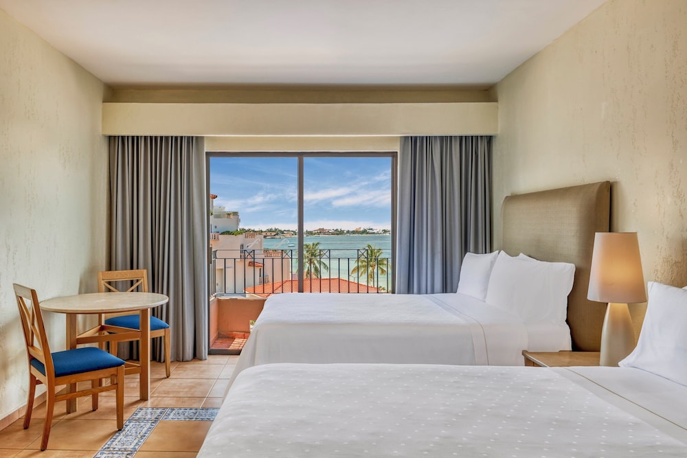 Fiesta Americana Cancun Villas — Hotel rooms in Cancun, Quintana Roo