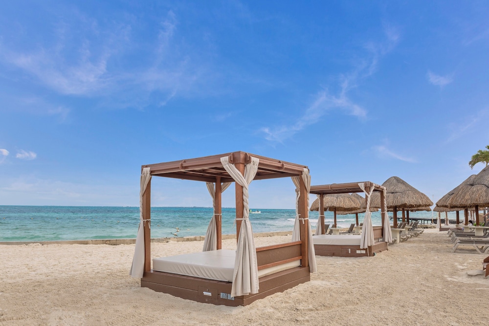Fiesta Americana Cancun Villas — Beach in Cancun, Quintana Roo