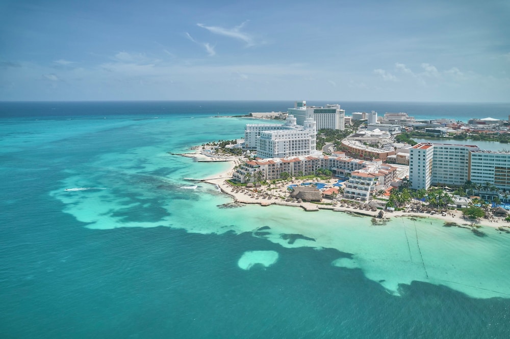 Fiesta Americana Cancun Villas — Attractions in the area in Cancun, Quintana Roo