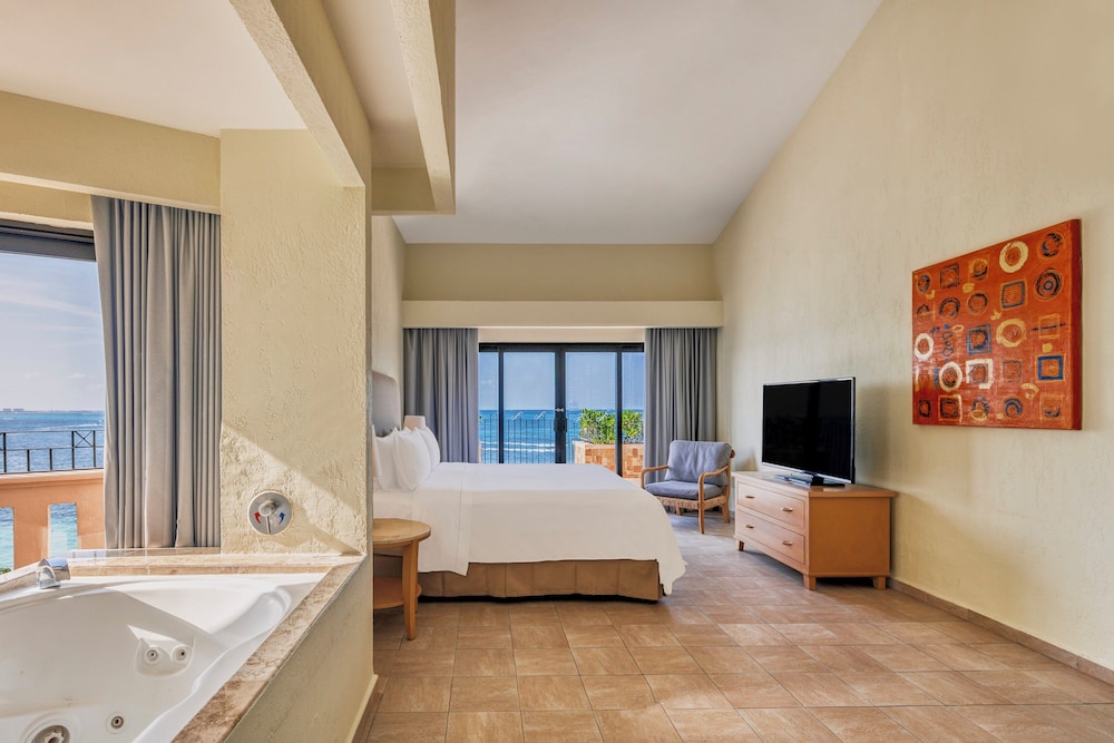 Fiesta Americana Cancun Villas — Hotel rooms in Cancun, Quintana Roo