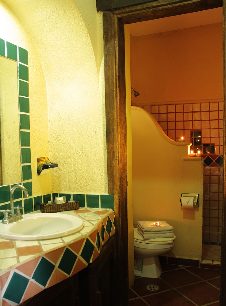 Hotel Hacienda Del Caribe — Hotel rooms in Playa del Carmen, Quintana Roo