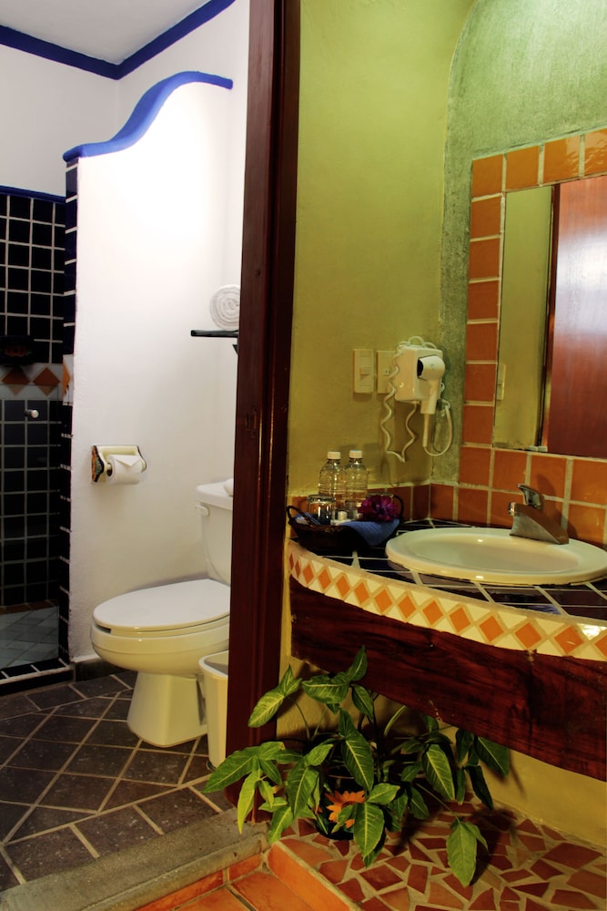 Hotel Hacienda Del Caribe — Hotel rooms in Playa del Carmen, Quintana Roo