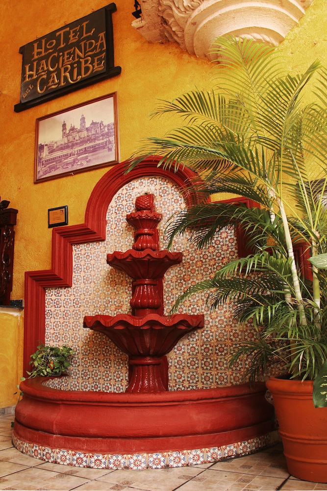 Hotel Hacienda Del Caribe — Restaurant & bars in Playa del Carmen, Quintana Roo