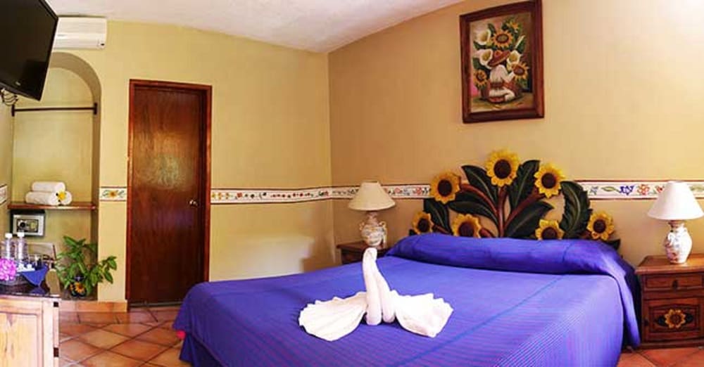 Hotel Hacienda Del Caribe — Hotel rooms in Playa del Carmen, Quintana Roo