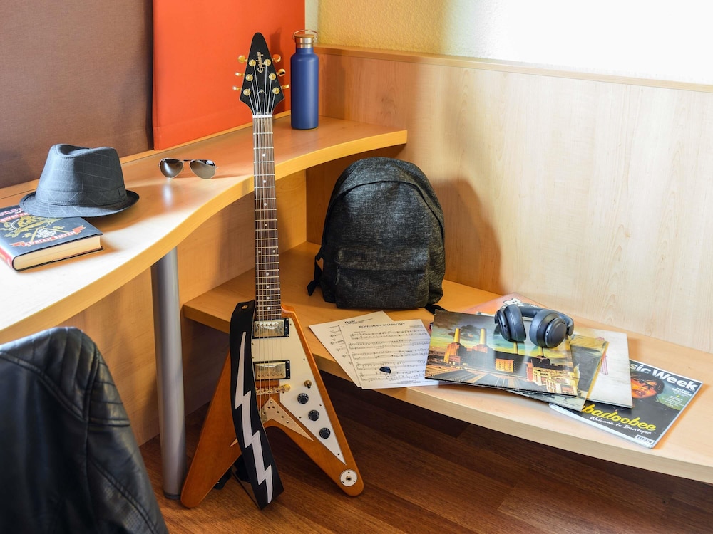 ibis Milano Malpensa Aeroporto — Hotel rooms in Cardano al Campo, Lombardy