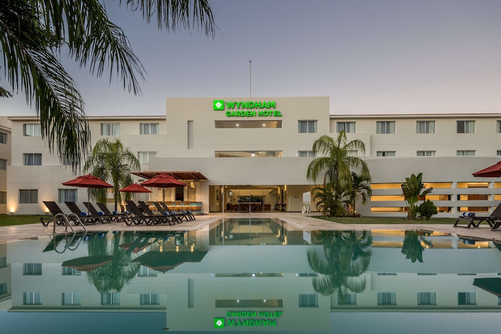 Courtyard by Marriott Playa del Carmen — Main photo in Playa del Carmen, Quintana Roo