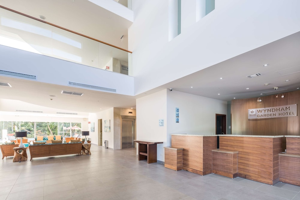 Courtyard by Marriott Playa del Carmen — Hotel building in Playa del Carmen, Quintana Roo