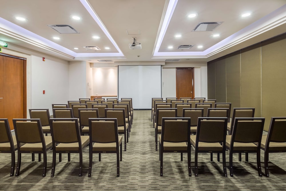 Courtyard by Marriott Playa del Carmen — Hotel building in Playa del Carmen, Quintana Roo