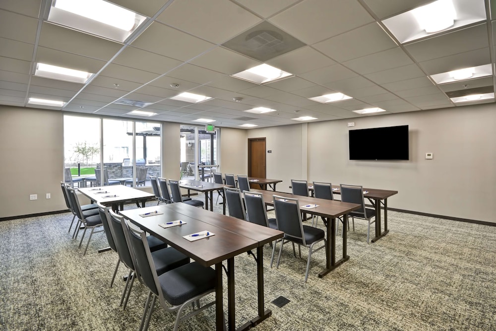 Homewood Suites by Hilton Las Vegas City Center — Hotel building in Las Vegas, Nevada