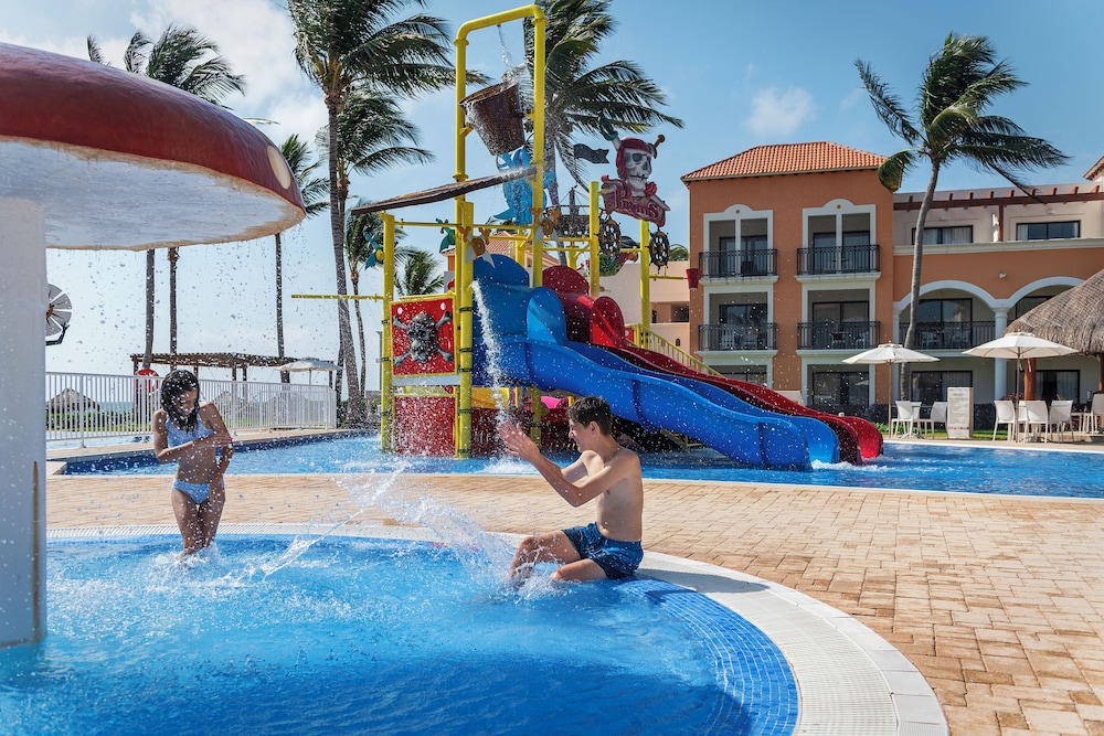 Ocean Coral Riviera Cancun All Inclusive — Attractions for children in Puerto Morelos, Quintana Roo