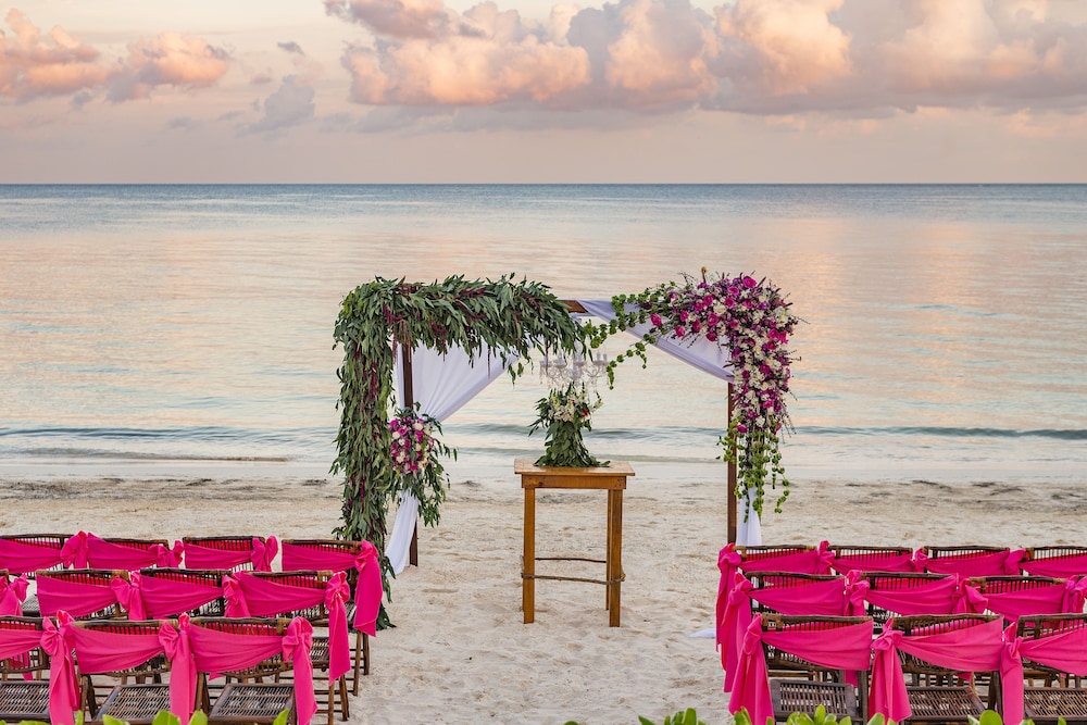Ocean Coral Riviera Cancun All Inclusive — Beach in Puerto Morelos, Quintana Roo