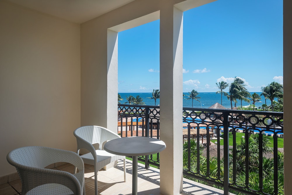 Ocean Coral Riviera Cancun All Inclusive — Hotel rooms in Puerto Morelos, Quintana Roo