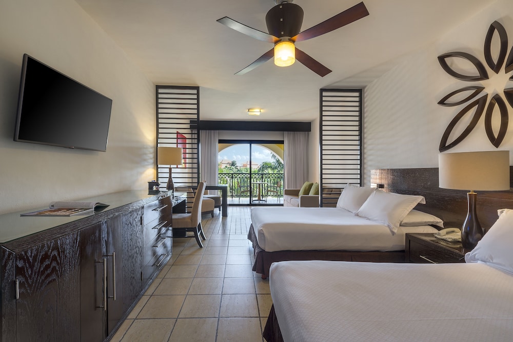 Ocean Coral Riviera Cancun All Inclusive — Hotel rooms in Puerto Morelos, Quintana Roo