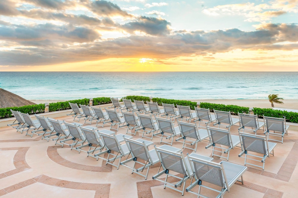 Wyndham Grand Cancun All Inclusive Resort & Villas — Beach in Cancun, Quintana Roo