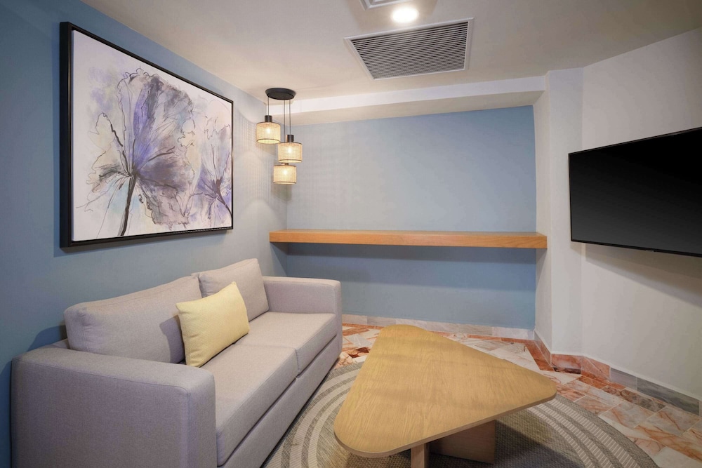 Wyndham Grand Cancun All Inclusive Resort & Villas — Hotel rooms in Cancun, Quintana Roo