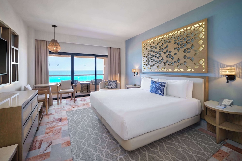 Wyndham Grand Cancun All Inclusive Resort & Villas — Hotel rooms in Cancun, Quintana Roo