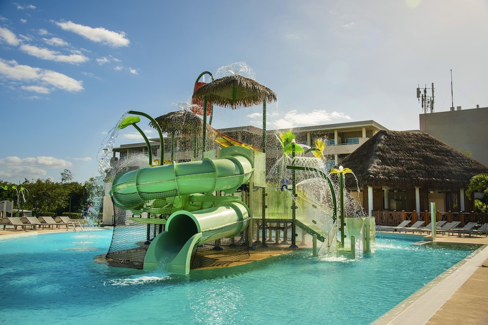 Paradisus Playa del Carmen – Riviera Maya - All Inclusive — Swimming pool in Playa del Carmen, Quintana Roo