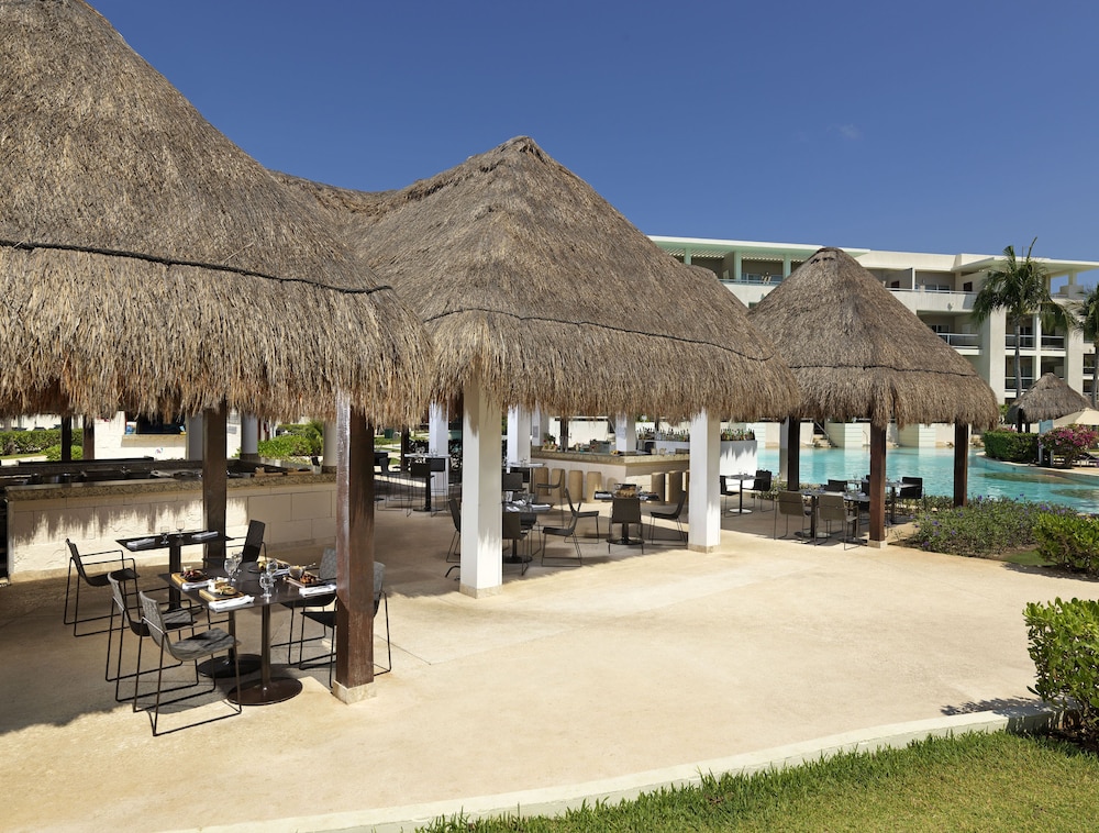 Paradisus Playa del Carmen – Riviera Maya - All Inclusive — Restaurant & bars in Playa del Carmen, Quintana Roo