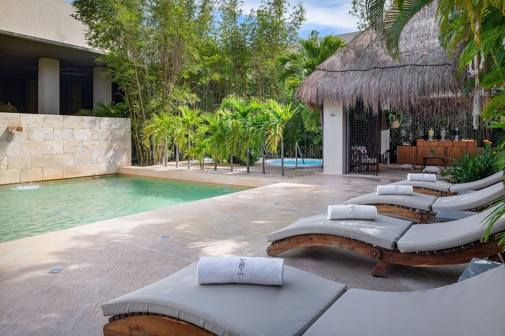 Paradisus La Perla - Adults Only - Riviera Maya - All Inclusive — Swimming pool in Playa del Carmen, Quintana Roo