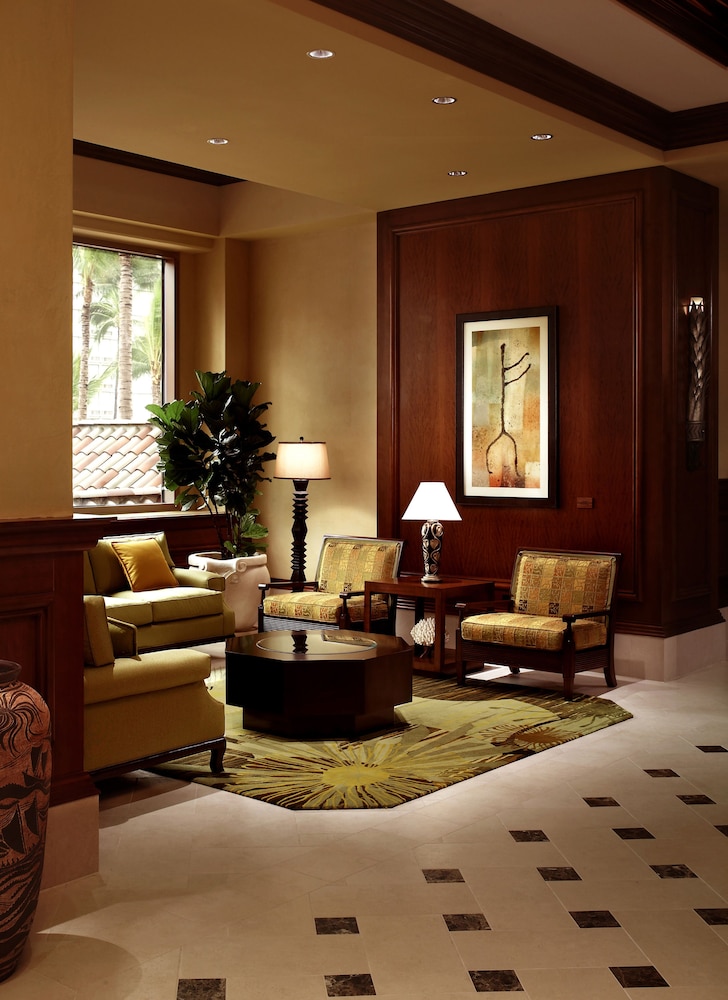 Hilton Grand Vacations Club Grand Waikikian Honolulu — Hotel rooms in Honolulu, Hawaii