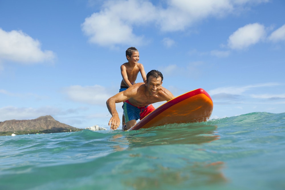 Hilton Grand Vacations Club Grand Waikikian Honolulu — Beach in Honolulu, Hawaii