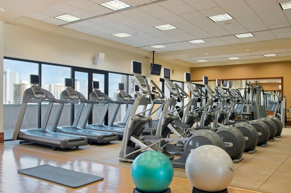 Hilton Grand Vacations Club Grand Waikikian Honolulu — Sports & recreation in Honolulu, Hawaii