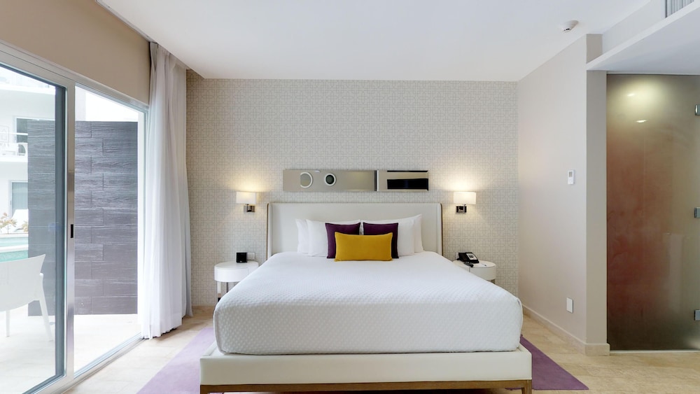 The Fives Beach Hotel - Á la Carte All Inclusive — Hotel rooms in Playa del Carmen, Quintana Roo