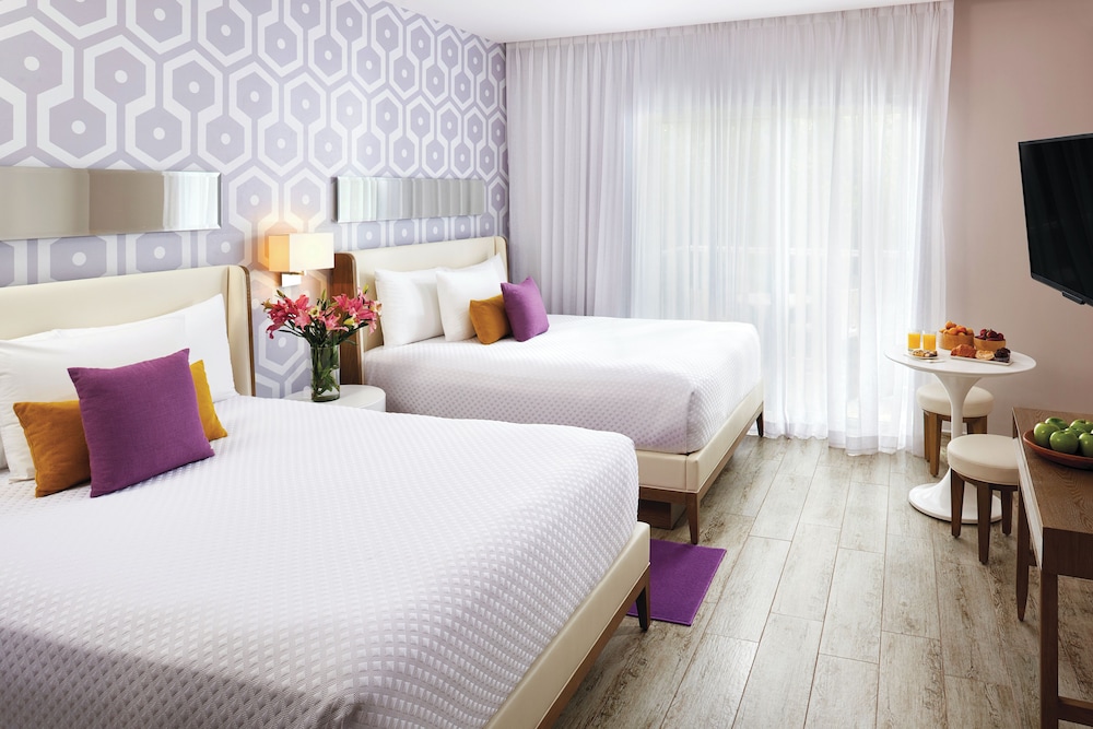 The Fives Beach Hotel - Á la Carte All Inclusive — Hotel rooms in Playa del Carmen, Quintana Roo
