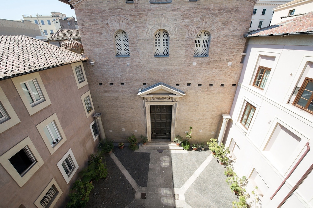 Relais Santa Maria Maggiore — Hotel building in Rome, Lazio