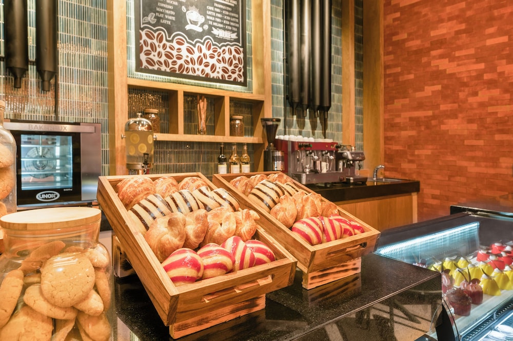 GR Solaris Caribe Adults Only - All Inclusive — Restaurant & bars in Cancun, Quintana Roo