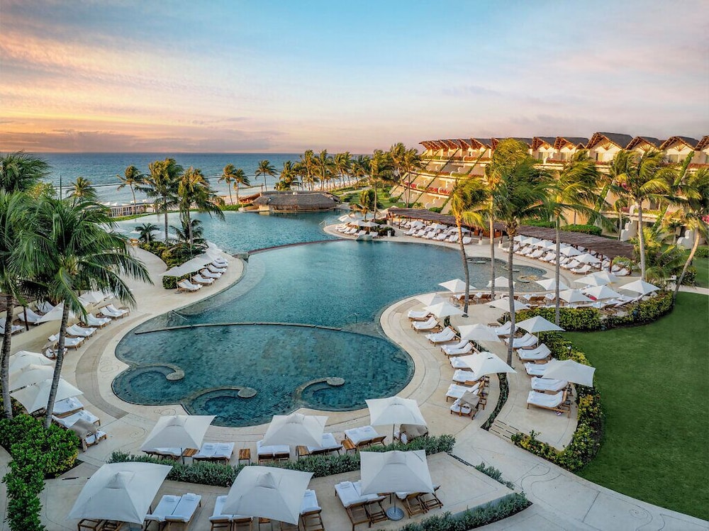 Grand Velas Riviera Maya - All Inclusive — Swimming pool in Playa del Carmen, Quintana Roo