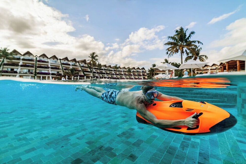 Grand Velas Riviera Maya - All Inclusive — Swimming pool in Playa del Carmen, Quintana Roo