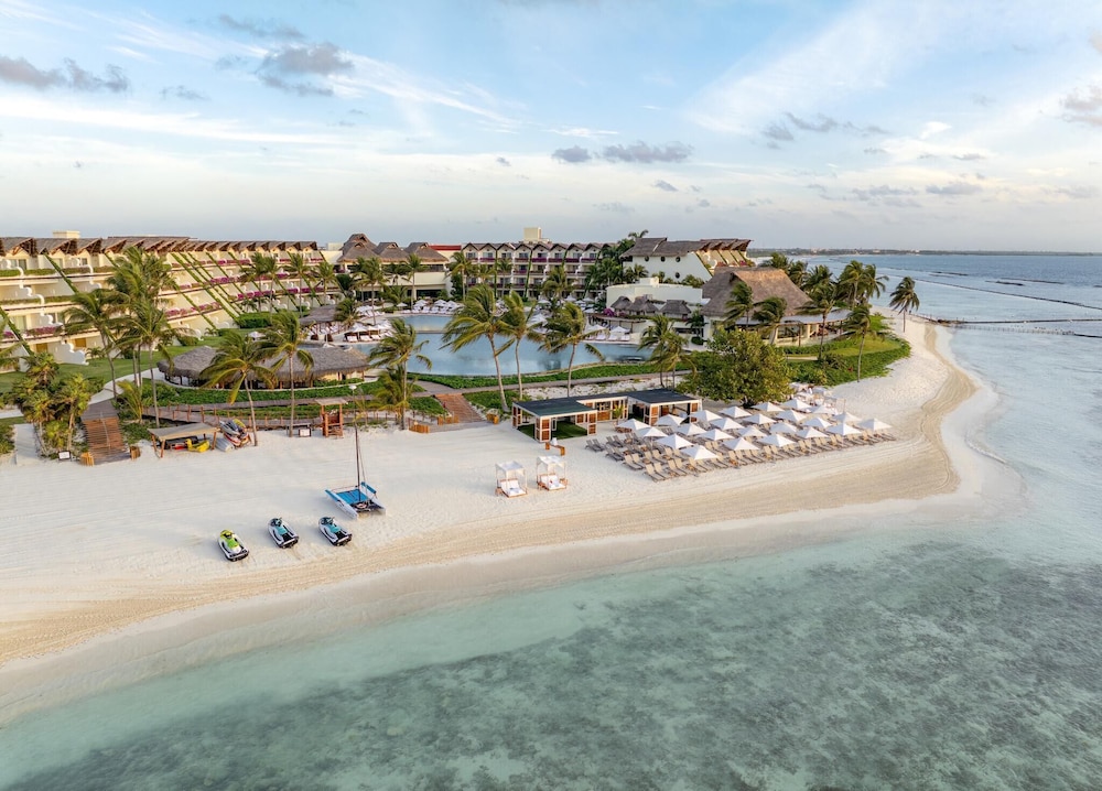 Grand Velas Riviera Maya - All Inclusive — Beach in Playa del Carmen, Quintana Roo