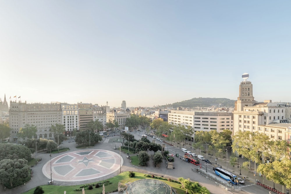 BLESS Barcelona - Preferred Hotels & Resorts, Legend Collection — Attractions in the area in Barcelona, Catalonia