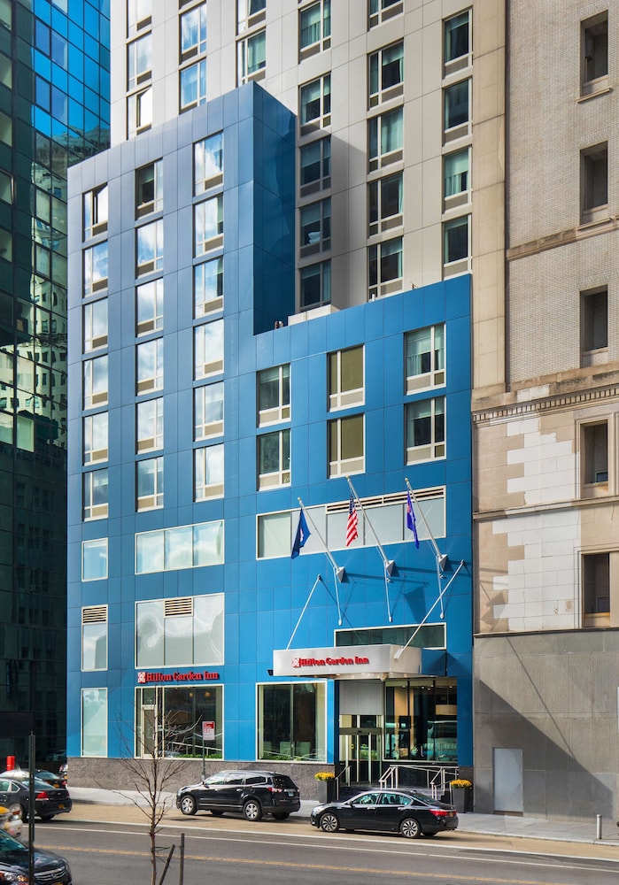 Hilton Garden Inn NYC Financial Center/Manhattan Downtown — Hotel building in New York City, New York State