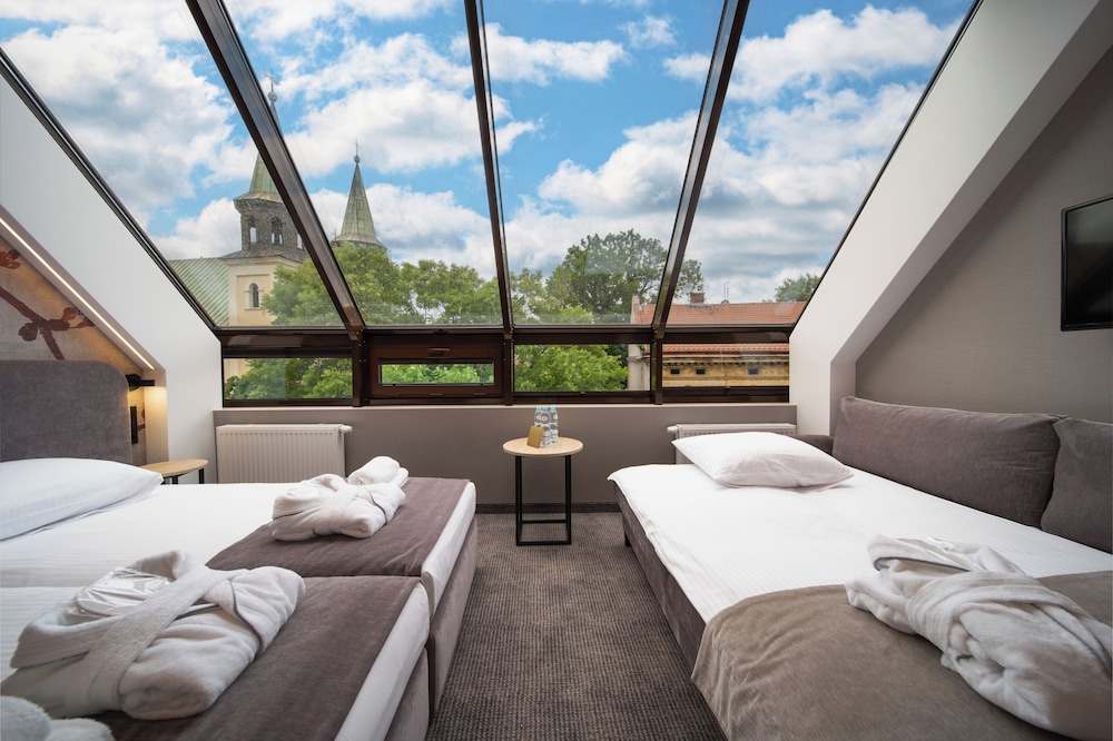 Hotel Alexander I — Rooms in Krakow, Lesser Poland