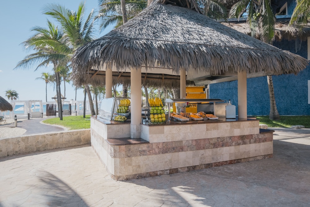 Iberostar Waves Tucán - All Inclusive — Playa del Carmen, Quintana Roo