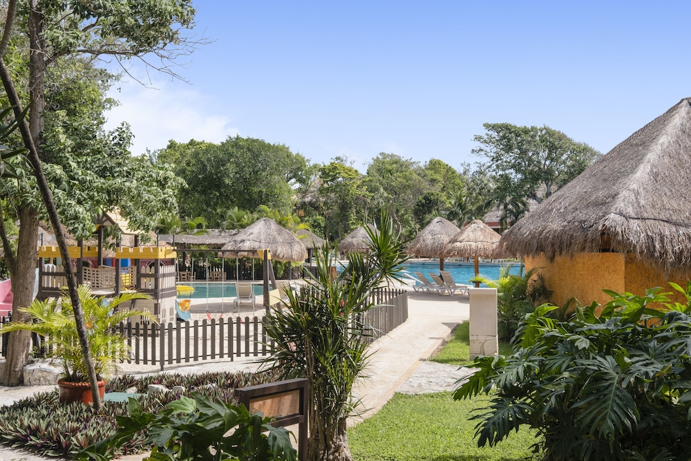 Iberostar Waves Tucán - All Inclusive — Playa del Carmen, Quintana Roo