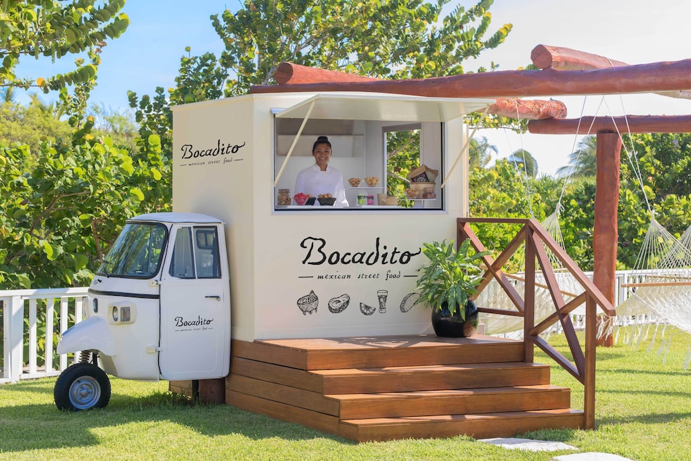 Beloved Playa Mujeres - Couples Only All Inclusive — Playa Mujeres, Quintana Roo