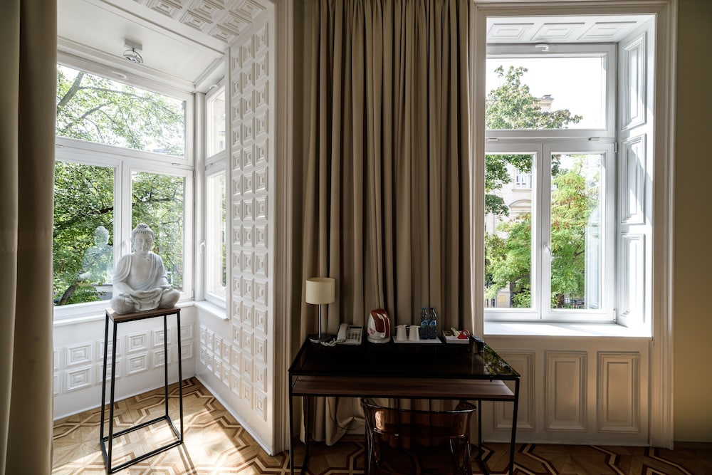Home ApartHotel — Hotel rooms in Krakow, Lesser Poland