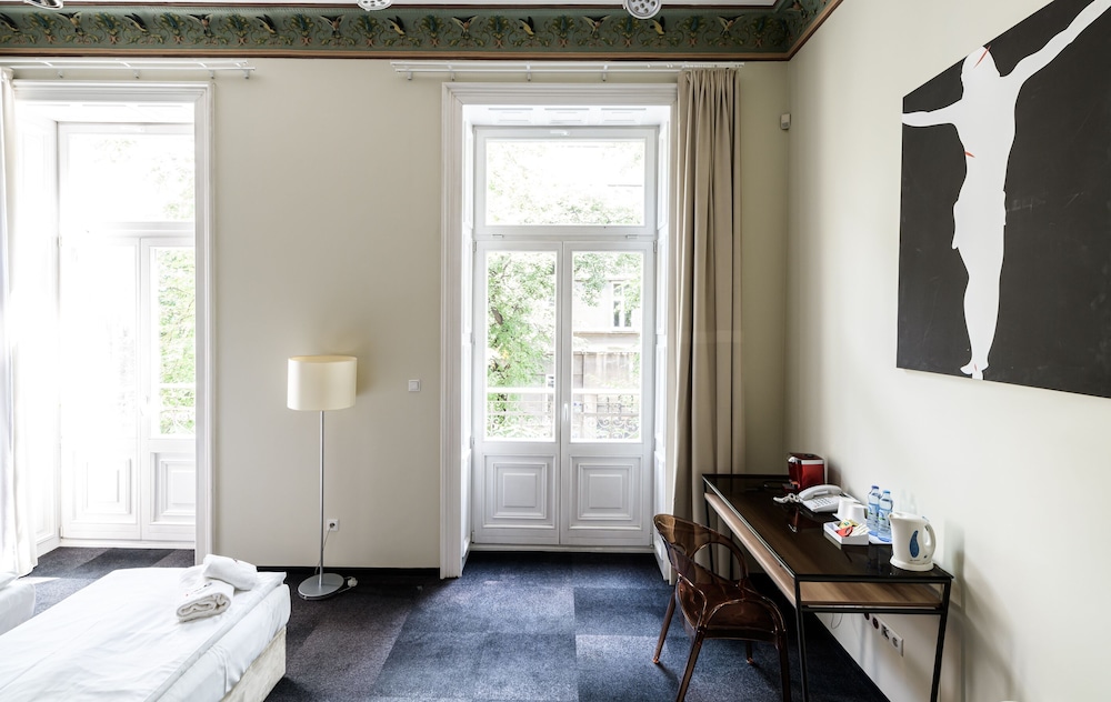 Home ApartHotel — Hotel rooms in Krakow, Lesser Poland