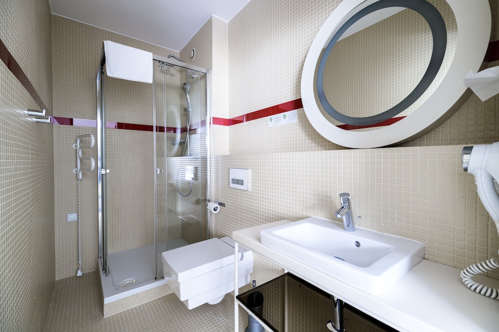 Home ApartHotel — Hotel rooms in Krakow, Lesser Poland