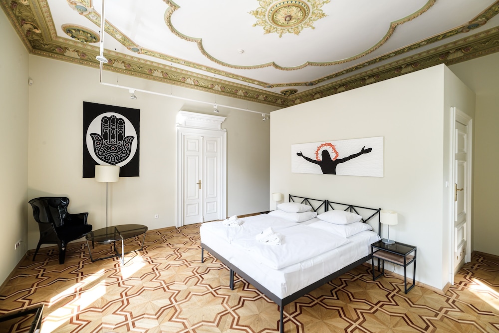 Home ApartHotel — Hotel rooms in Krakow, Lesser Poland