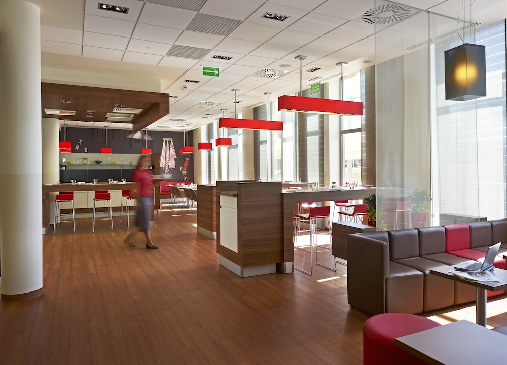 ibis Krakow Stare Miasto — Restaurant & bars in Krakow, Lesser Poland