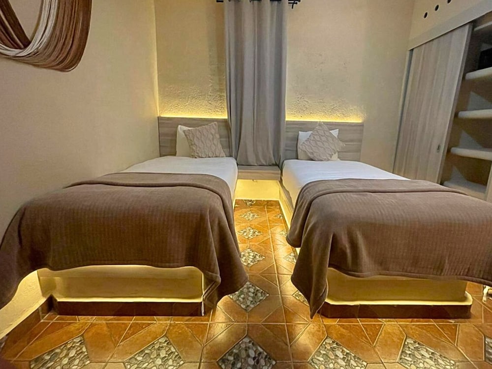 Quinta Nina Playa del Carmen - Adults Only — Hotel rooms in Playa del Carmen, Quintana Roo