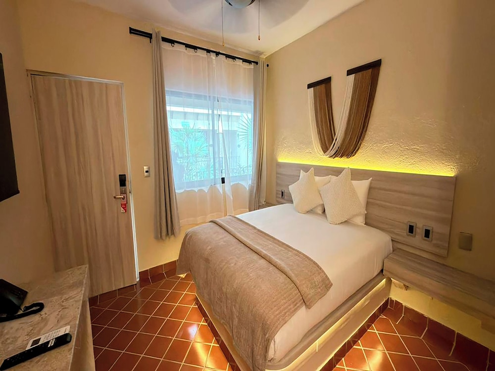 Quinta Nina Playa del Carmen - Adults Only — Hotel rooms in Playa del Carmen, Quintana Roo