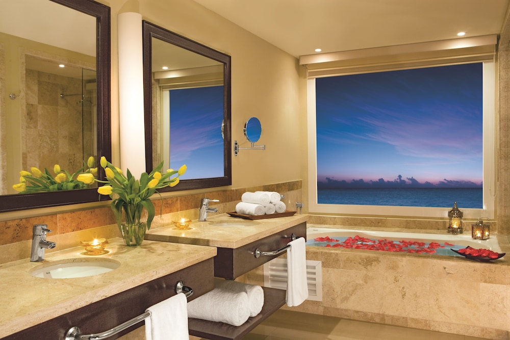 Dreams Jade Resort & Spa - All Inclusive — Hotel rooms in Puerto Morelos, Quintana Roo