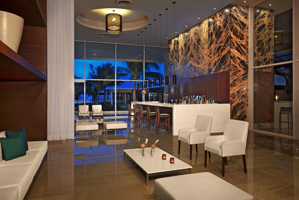 Dreams Jade Resort & Spa - All Inclusive — Restaurant & bars in Puerto Morelos, Quintana Roo