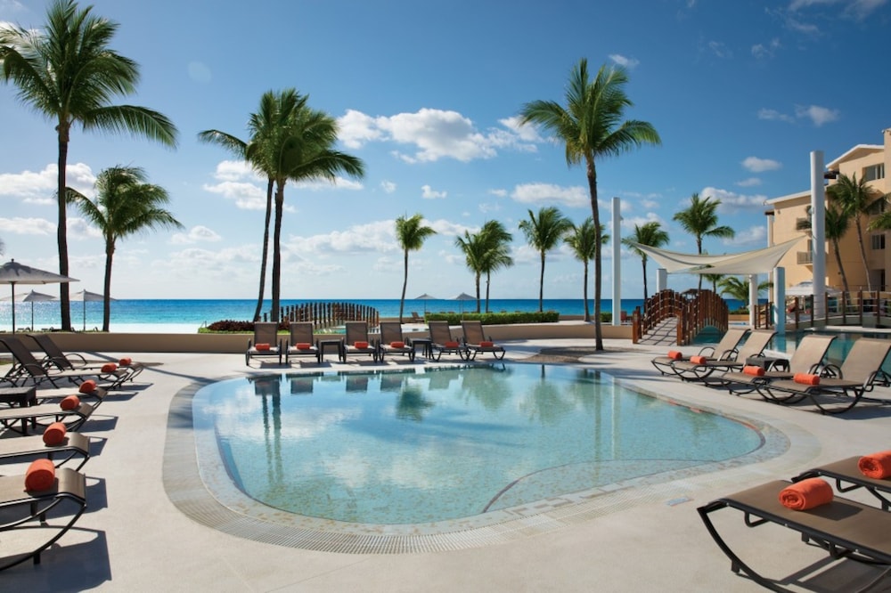 Dreams Jade Resort & Spa - All Inclusive — Swimming pool in Puerto Morelos, Quintana Roo