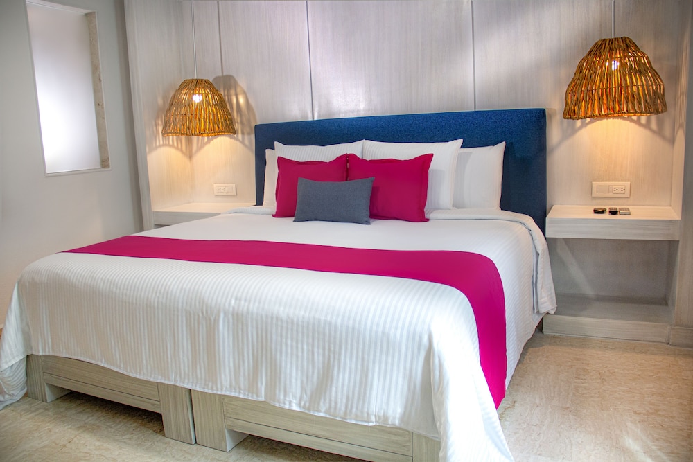The Palm at Playa — Hotel rooms in Playa del Carmen, Quintana Roo